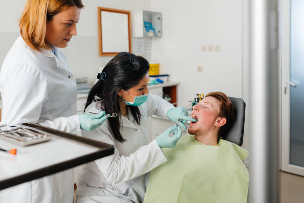 Best Emergency Dentist for Knocked-Out Tooth in Valley, NE